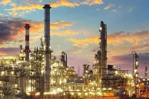 Advanced low-temperature air separation Advanced low-temperature air separation